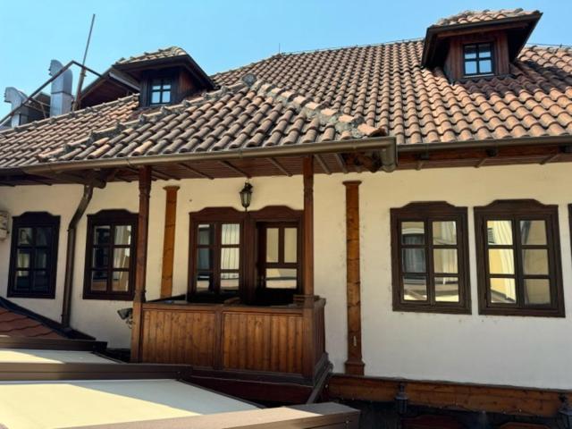 Downtown Rooms Nis Bagian luar foto